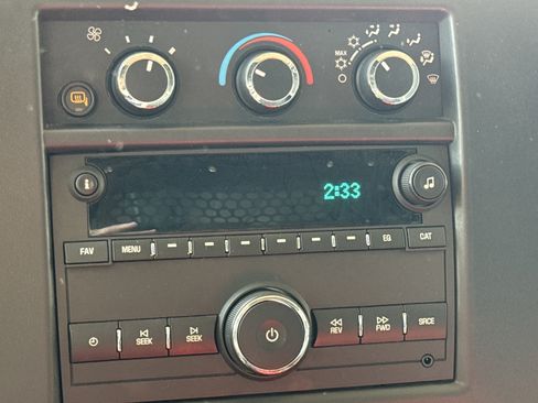 Used 2024 GMC Savana 2500 w/ Driver Convenience Package image 22