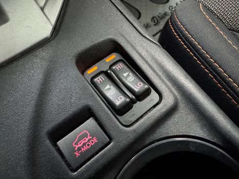 Used 2018 Subaru Crosstrek 2.0i Premium image 16