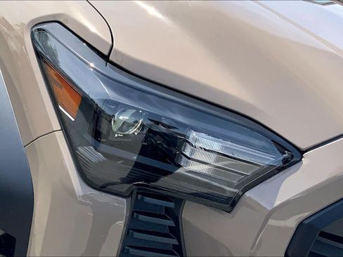 New 2026 Toyota Tacoma TRD Off-Road AWD/4WD image 13