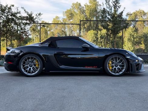 Certified 2024 Porsche 718 Boxster Spyder RS image 8