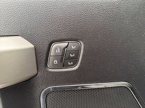 Used 2021 Ford F250 Lariat image 17