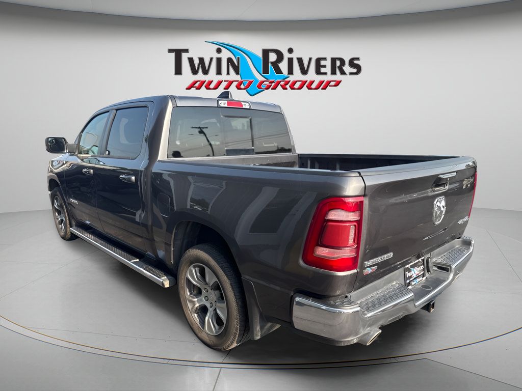 Used 2023 RAM 1500 Laramie AWD/4WD image 2