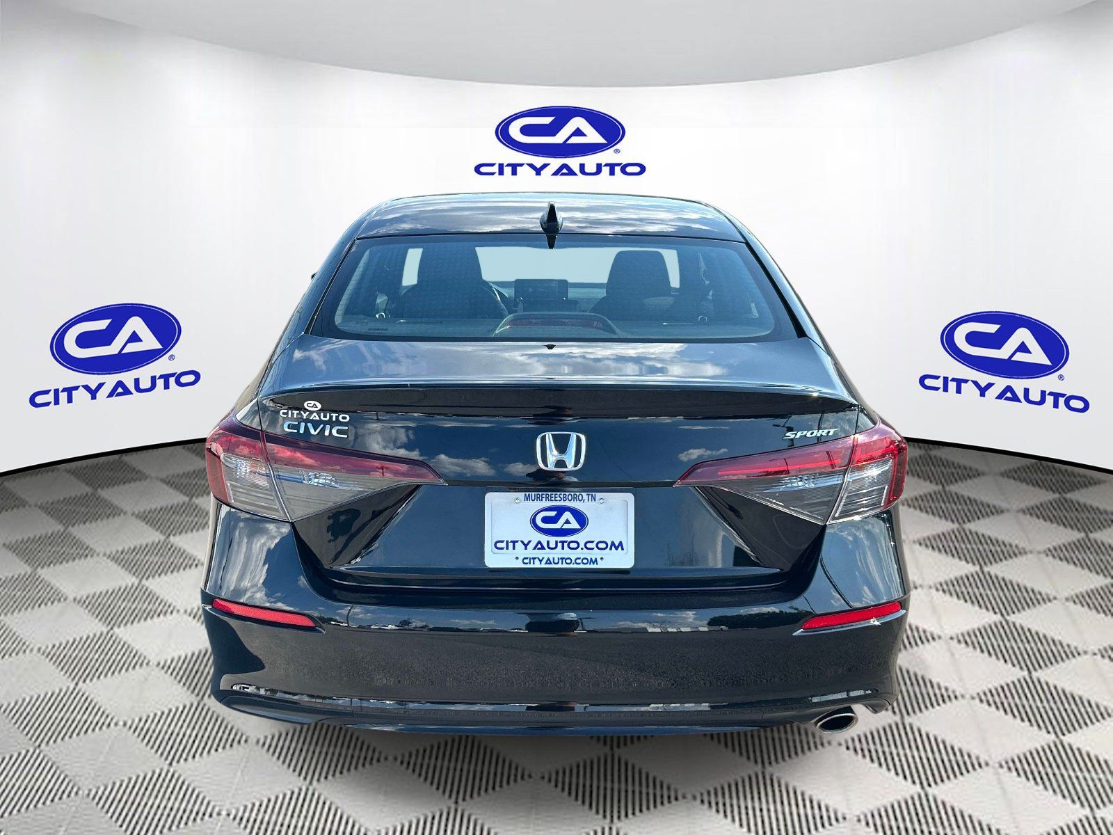 Used 2025 Honda Civic Sport image 4