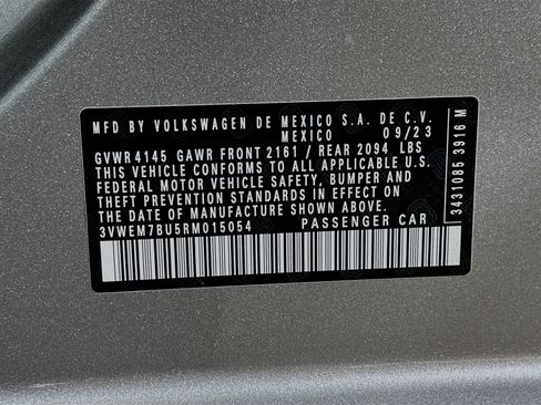 Used 2024 Volkswagen Jetta SE image 29