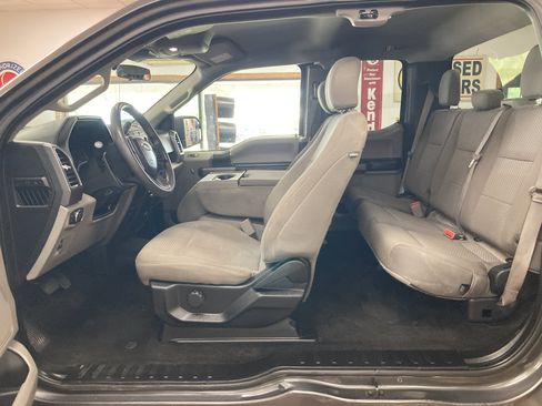 Used 2019 Ford F150 XLT AWD/4WD image 12