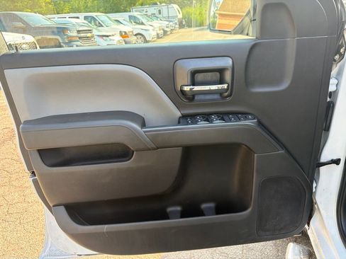 Used 2018 Chevrolet Silverado 1500 LS w/ Trailering Package AWD/4WD image 10
