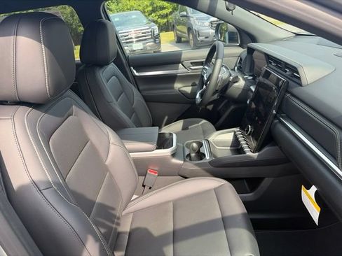 New 2027 GMC Terrain Elevation w/ Elevation Premium Package AWD/4WD image 38