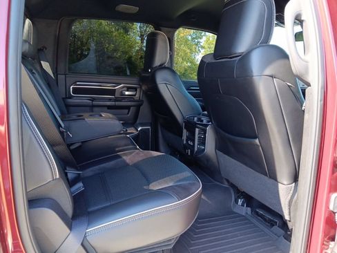 Used 2022 RAM 2500 Laramie w/ Night Edition AWD/4WD image 32
