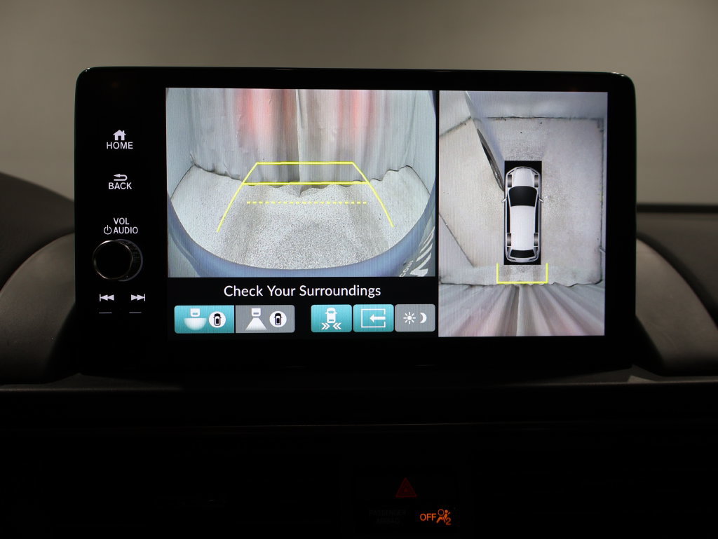 Used 2025 Honda Pilot TrailSport image 30