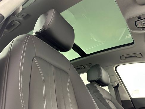 Used 2023 Audi Q5 2.0T Premium w/ Convenience Package image 16