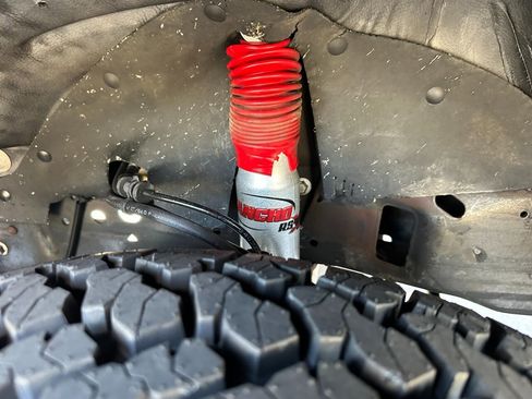 Used 2005 Ford Excursion Limited image 83