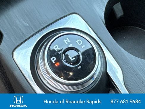 Used 2025 Ford Escape ST-Line FWD image 28