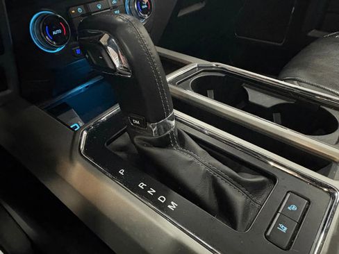 Used 2018 Ford F150 Lariat w/ Equipment Group 502A Luxury image 40