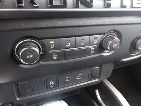 New 2026 Nissan Frontier SV w/ Tow Package image 17