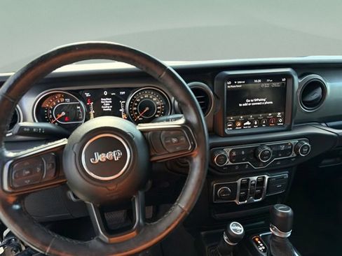 Used 2021 Jeep Gladiator Sport AWD/4WD image 15
