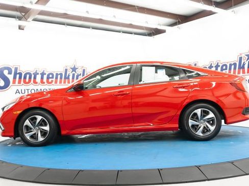 Certified 2019 Honda Civic LX image 5