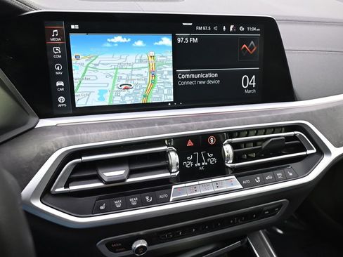 Used 2022 BMW X7 xDrive40i w/ Parking Assistance Package AWD/4WD image 29