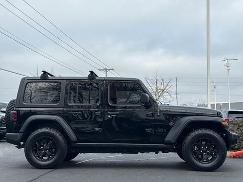 Used 2020 Jeep Wrangler Unlimited Sport image 6