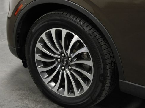 Used 2022 Lincoln Aviator Reserve w/ Elements Package Plus image 10