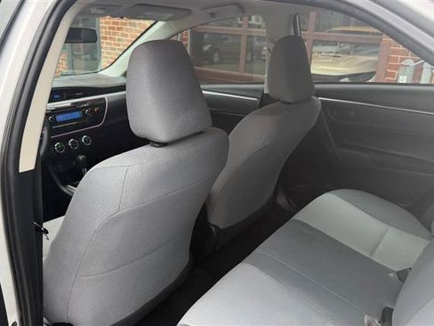 Used 2014 Toyota Corolla L FWD image 20