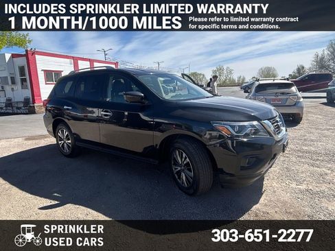 Used 2020 Nissan Pathfinder SL image 1