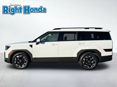 Used 2026 Hyundai Santa Fe SEL AWD/4WD image 3