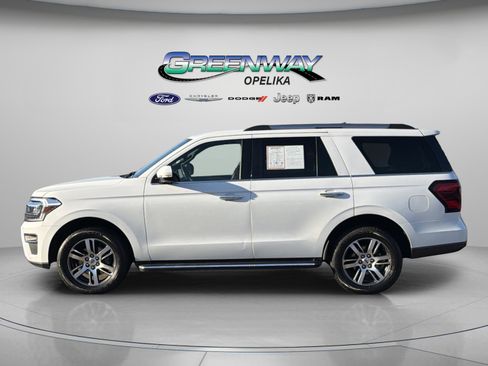 Used 2023 Ford Expedition Limited image 6