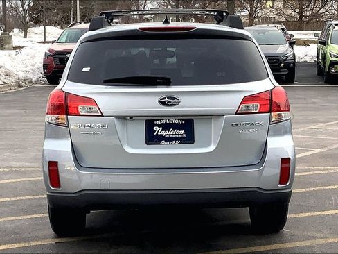 Used 2014 Subaru Outback 2.5i Limited w/ Moonroof Package image 3