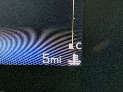 New 2026 Chevrolet Trax ACTIV w/ Sunroof Package image 15