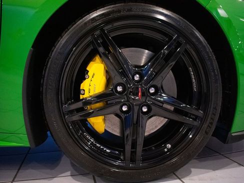 New 2026 Chevrolet Corvette Stingray Coupe w/ Z51 Performance Package image 21