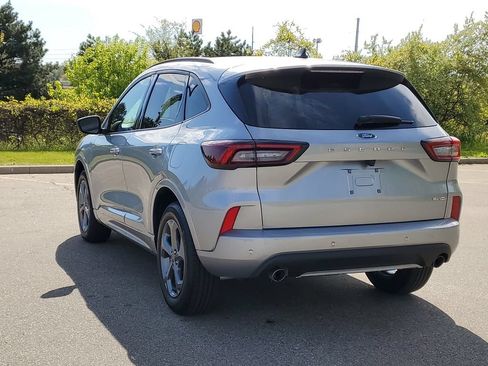 Certified 2024 Ford Escape ST-Line w/ Tech Pack #1 AWD/4WD image 3