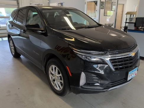 Used 2023 Chevrolet Equinox LT AWD/4WD image 7