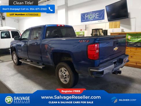 Used 2018 Chevrolet Silverado 2500 LT image 2