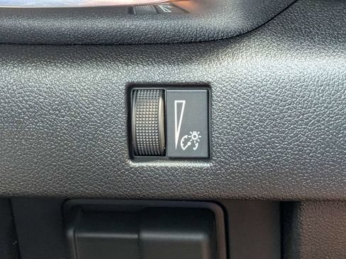 New 2026 GMC Canyon Elevation w/ Convenience Package RWD image 25