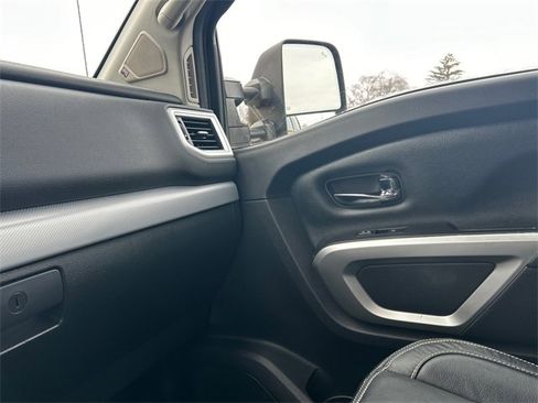 Certified 2017 Nissan Titan PRO-4X w/ Pro-4x Convenience Package image 20