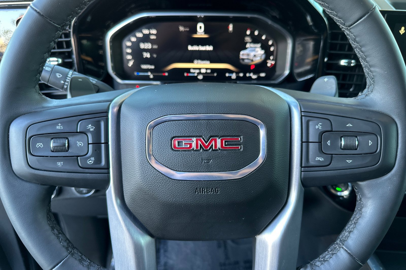 Certified 2026 GMC Sierra 1500 SLT w/ SLT Premium Package RWD image 23