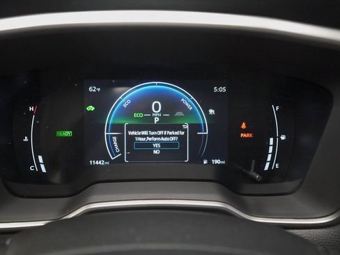 Certified 2024 Toyota Corolla Cross XSE image 16