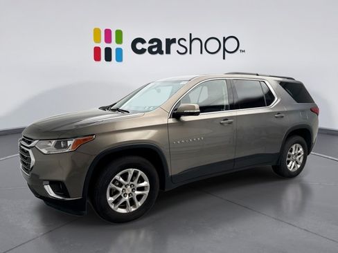 Used 2019 Chevrolet Traverse LT w/ LPO, Floor Liner Package AWD/4WD image 1