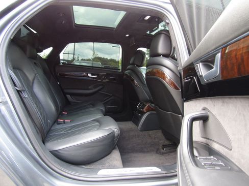Used 2016 Audi A8 L 4.0T w/ Driver Assistance Package image 11