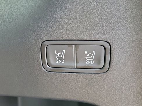 New 2026 Hyundai Santa Fe SE FWD image 11