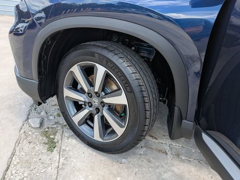 Used 2025 Honda Pilot Touring image 40