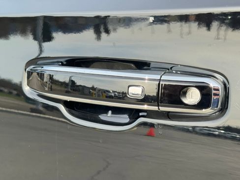 Used 2025 Chevrolet Tahoe Premier image 49