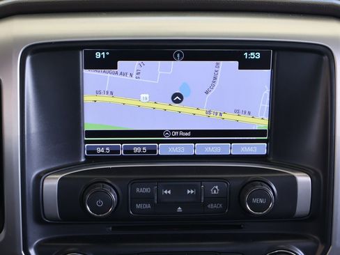 Used 2018 GMC Sierra 1500 SLT w/ SLT Premium Package image 17