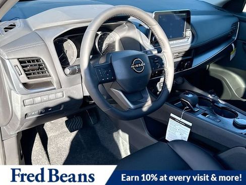 New 2026 Nissan Rogue SV image 10