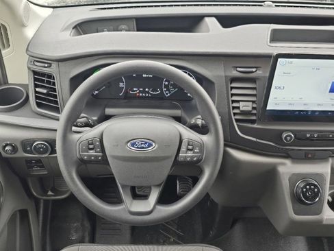 Used 2024 Ford E-Transit 148 High Roof image 29
