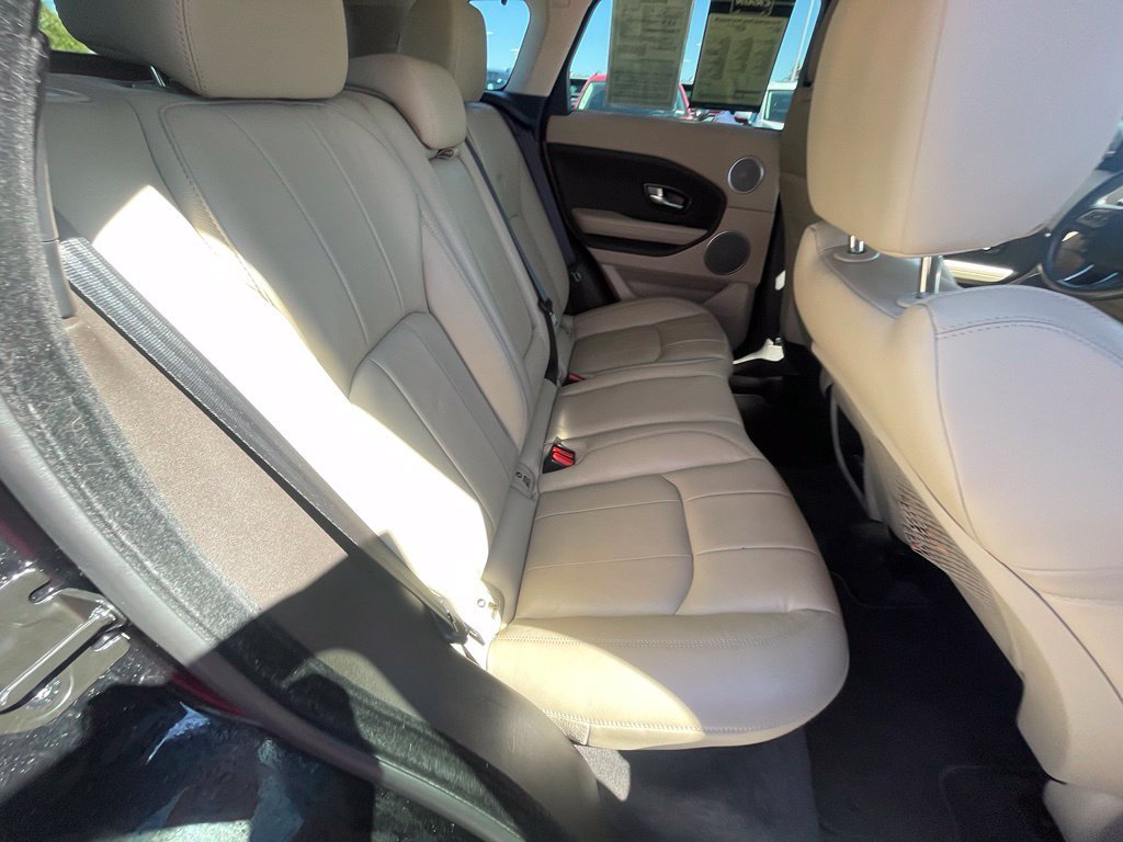 Used 2018 Land Rover Range Rover Evoque SE AWD/4WD image 29