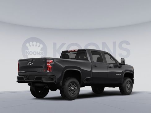 Used 2026 Chevrolet Silverado 2500 ZR2 AWD/4WD image 4