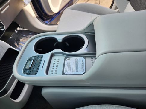 New 2026 Hyundai Ioniq 9 SE image 24