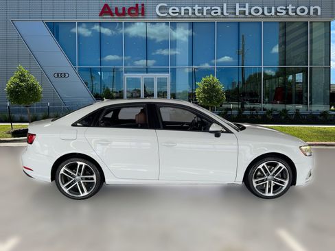 Used 2017 Audi A3 2.0T Premium w/ Convenience Package image 7