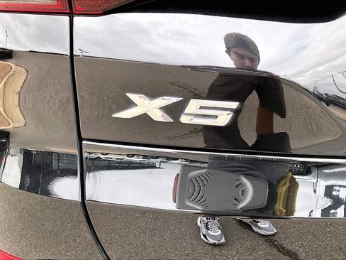 Used 2021 BMW X5 sDrive40i w/ Premium Package image 31